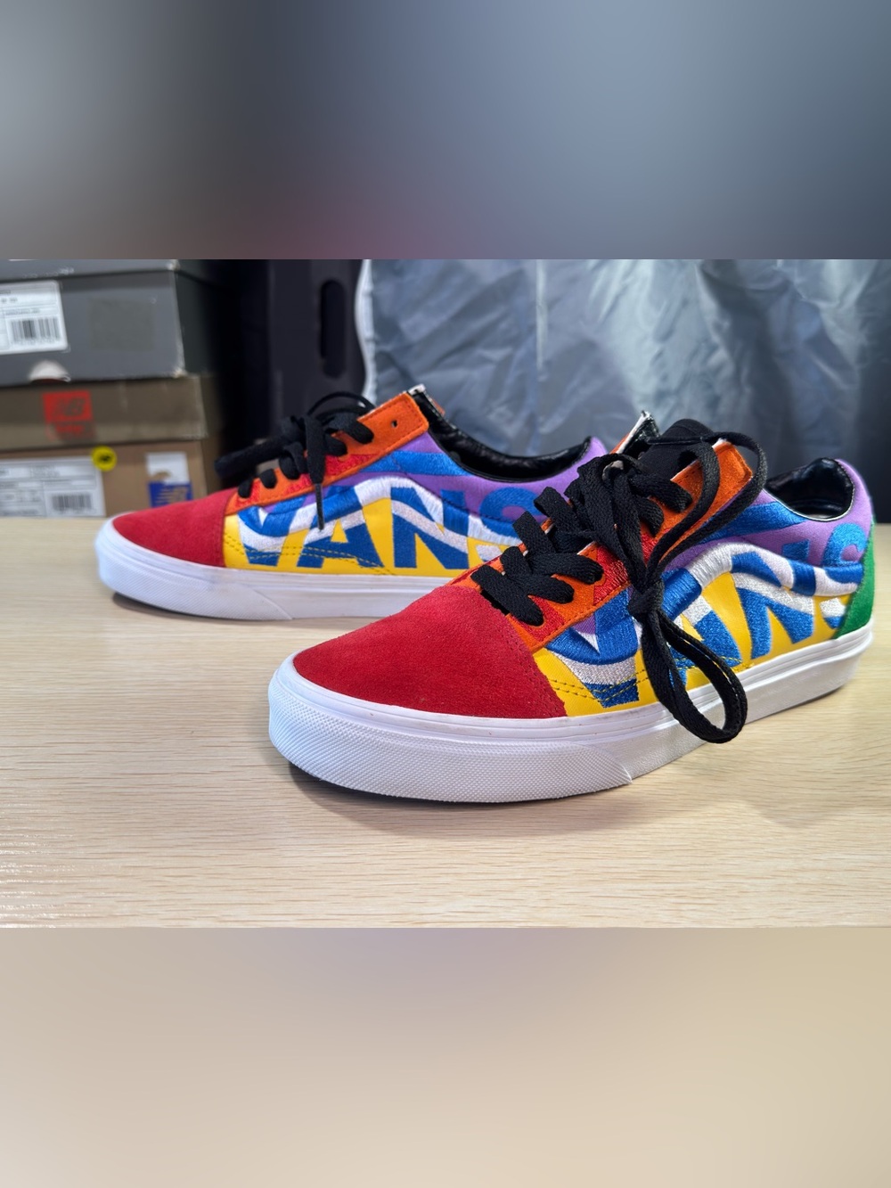 Vans Old Skool ‘Statement’ Multi-color Logo Embroidered Sneaker Men 6/Women 7.5